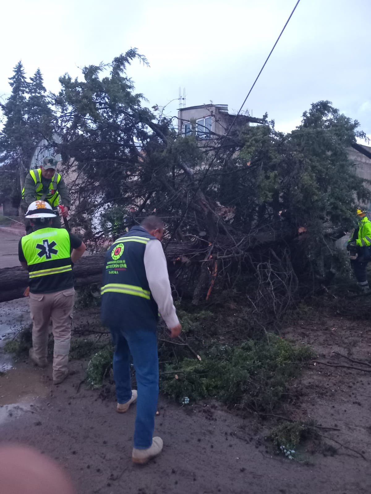 CEPC atiende afectaciones por fuertes lluvias en Tlaxcala
