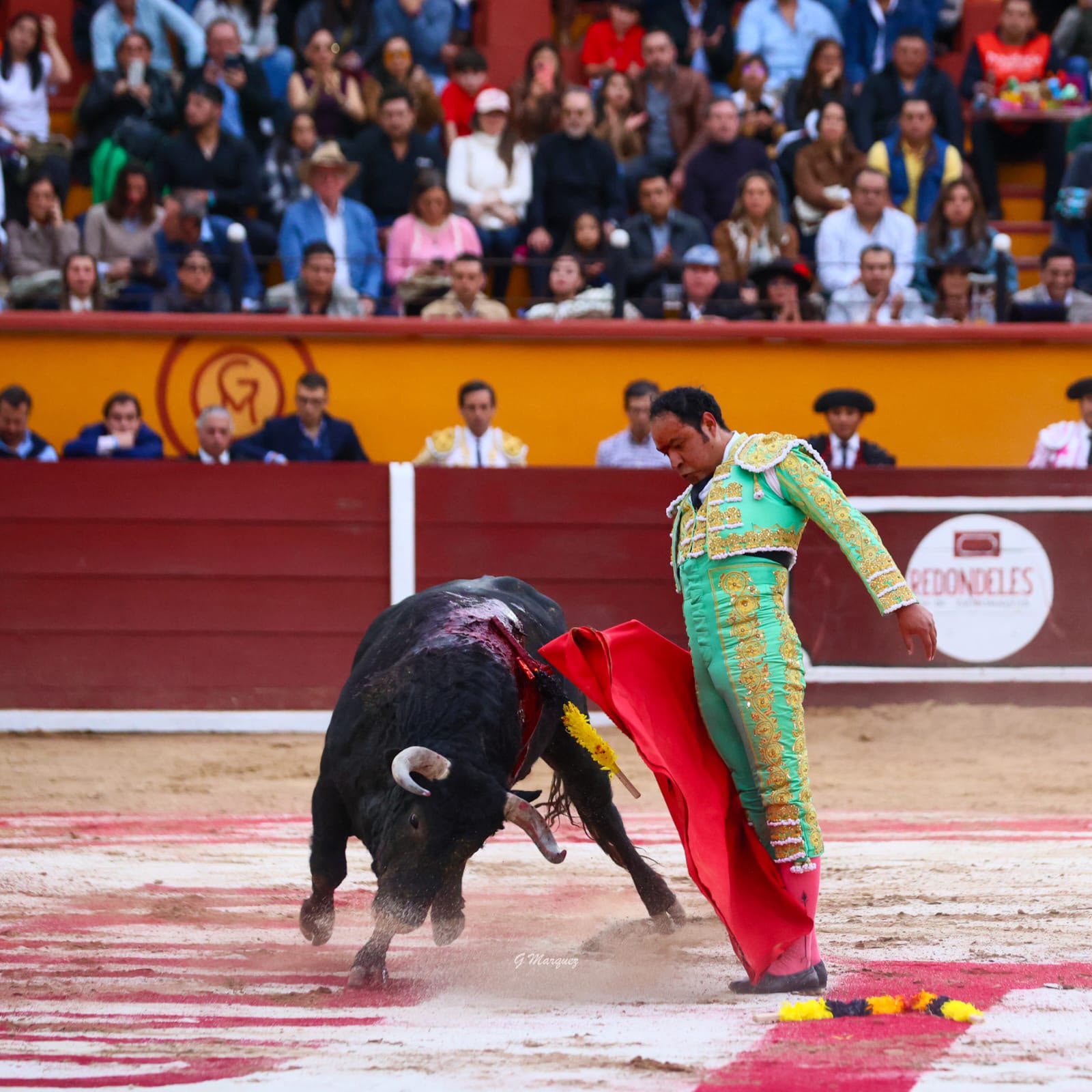 José Luis Angelino de Arriaga se despide de los ruedos con tres orejas en “Tlaxcala, la Feria de Ferias 2026”