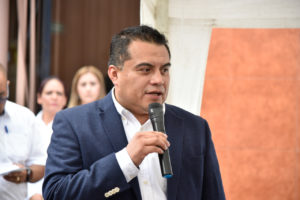Max Hernández2