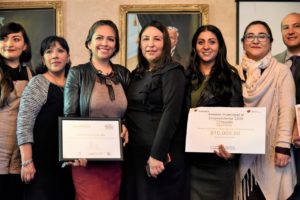 EXPO Y ENTREGA DE PREMIO (6)