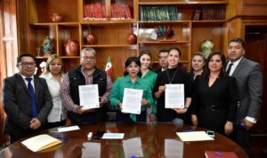 Firman convenio de colaboración 3