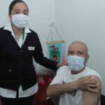 210215_SESA_COVID_INICIA_VACUNACION_04