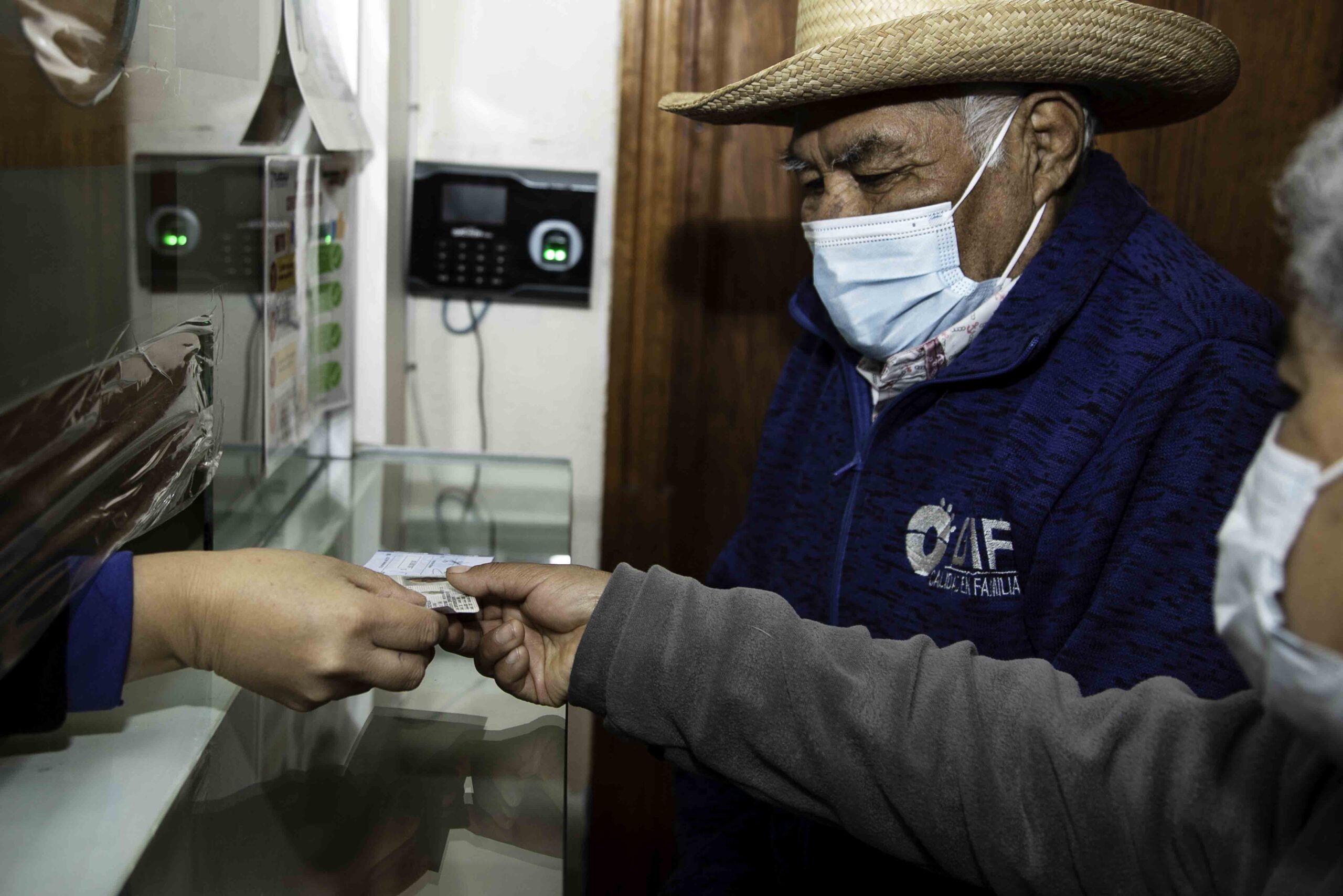 210217_ENTREGA_CHEQUES_SEGURO_VIDA_01