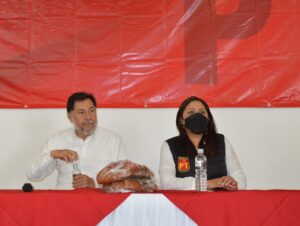 RUEDA DE PRENSA (2)
