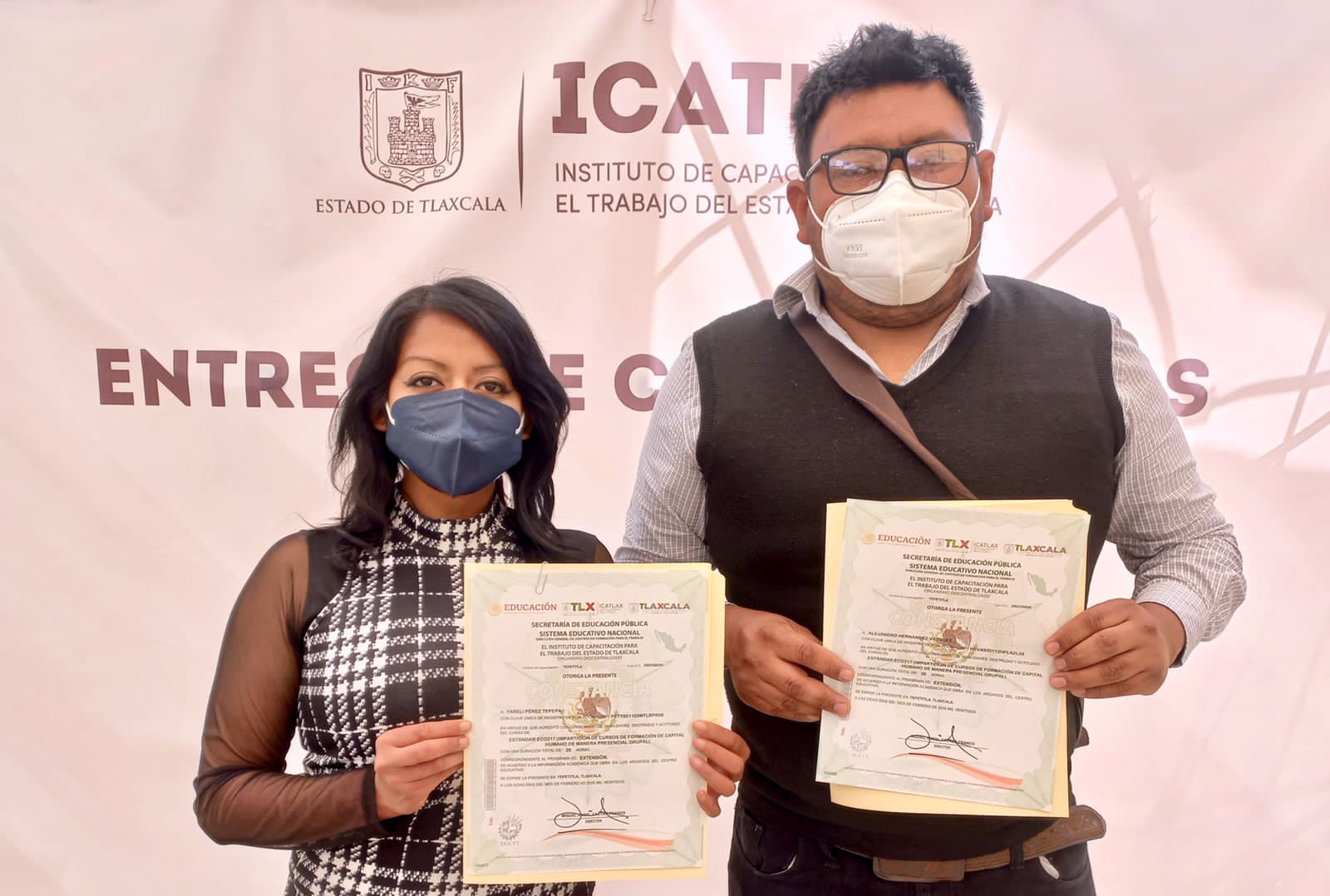 120322_ICATLAX_CURSOS 1