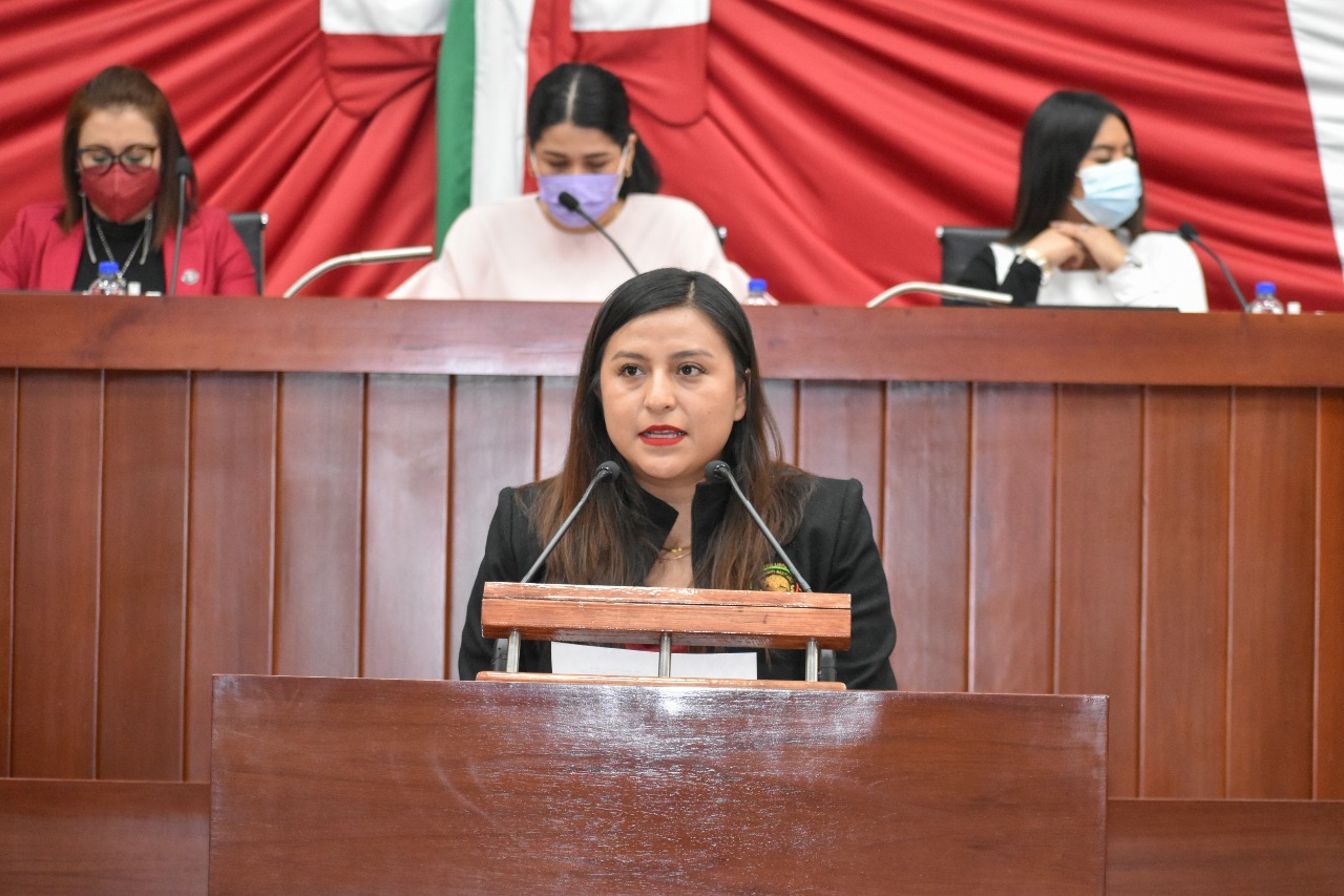 DIP. LUPITA CUAMATZI AGUAYO