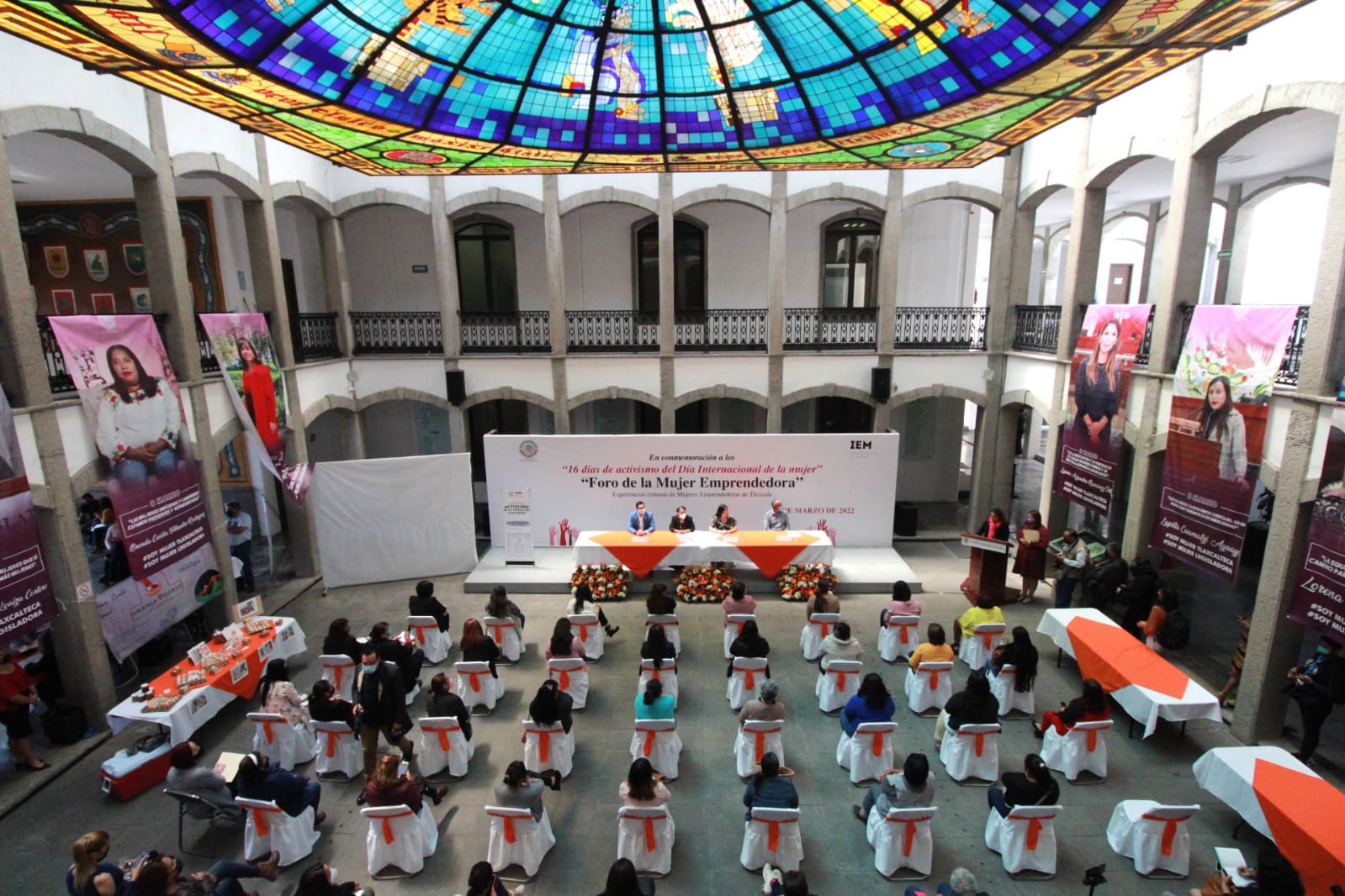 FORO MUJER EMPRENDEDORA 1.6
