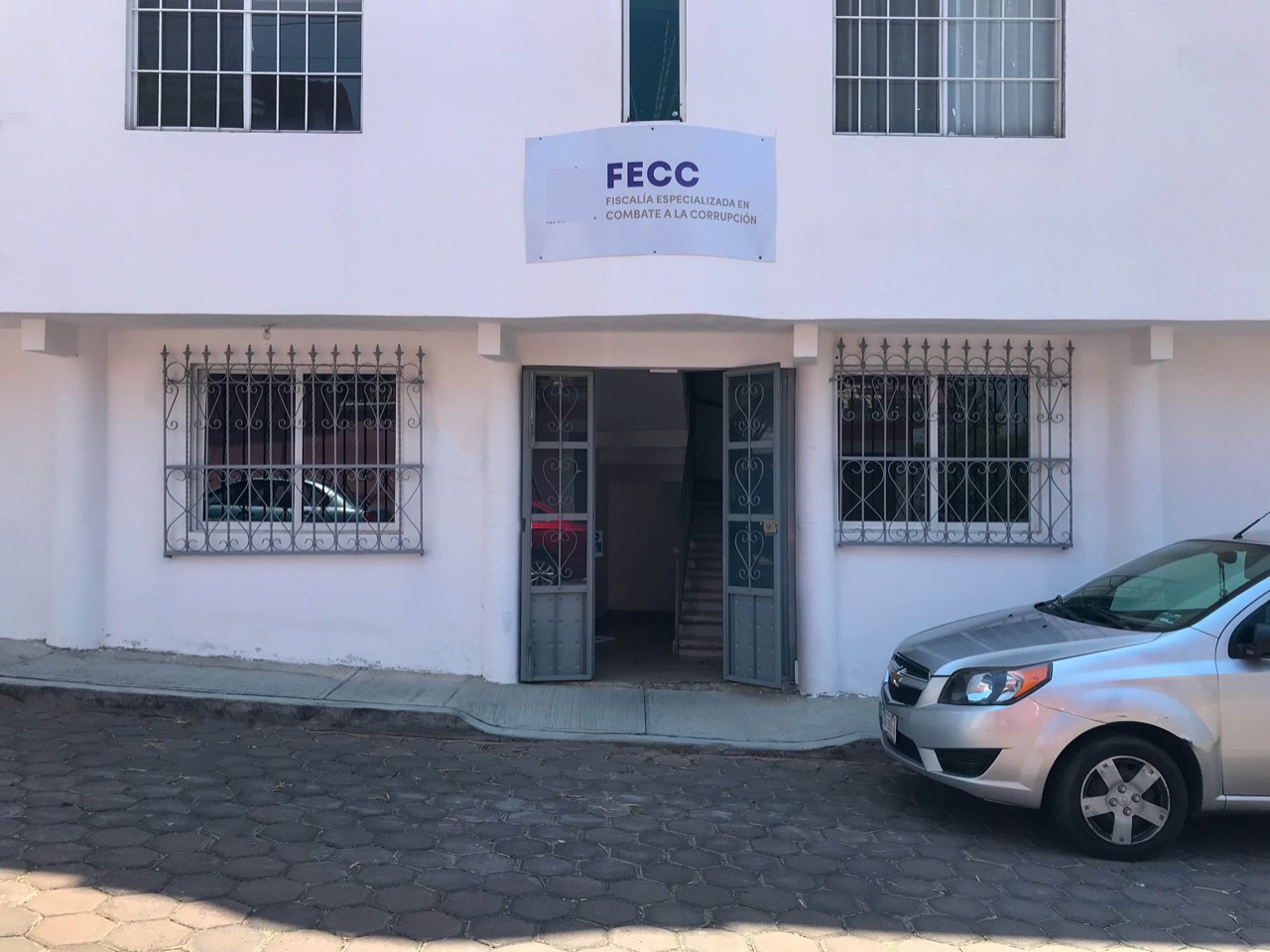 050422_FECC_LOGRA