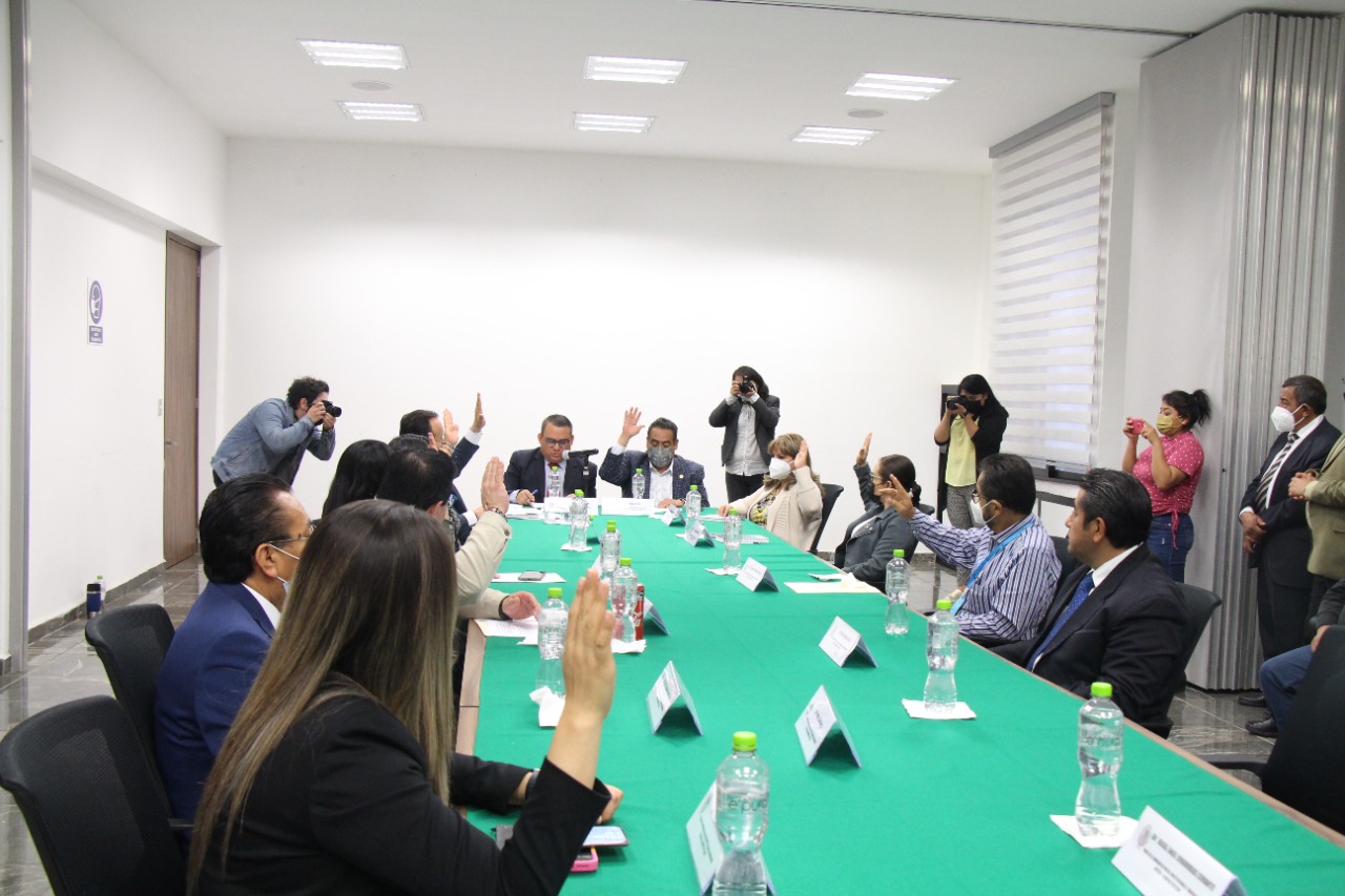 DICTAMEN COMISIÓN INICIATIVA 1