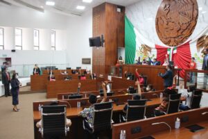PARLAMENTO NFANTIL