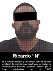 D1 TLAX - 1735 VINCULACIÓN UNA PERSONA ARMA DE FUEGO AUTORIZADO