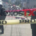 Mientras se dirigía a la secundaria fallece menor tras derrapar en su motocicleta en Xaloztoc